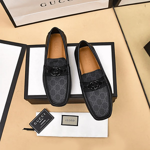 Uued meeste tossud Philipp Plein (6 foto / 6)