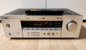 AV Receiver (6 foto / 10)