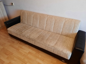 Продам диван (1 фото из 5)