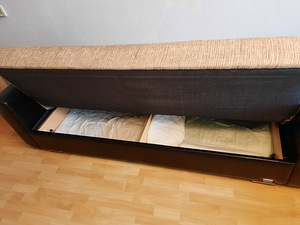 Продам диван (3 фото из 5)