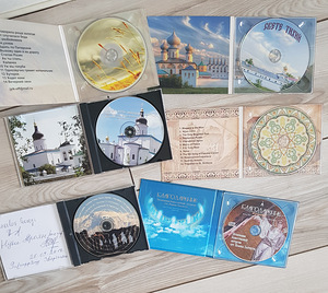 Оригинальные CD сакральные,божественные,народные песнопения (2 фото из 3)
