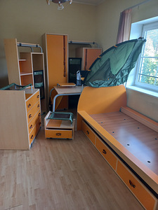 Müüa kasutatud lastemööbli komplekt (1 foto / 10)