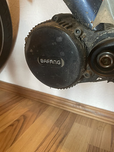Комплект среднего двигателя bafang 36v 250w + 2 акк. 17,5 ah (4 фото из 6)