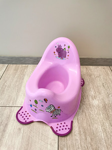 Детский горшок (2 фото из 2)