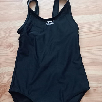 Speedo tudruku ujumistrikoo 10-11 a