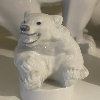Royal Copenhagen очень милая фигурка фарфорового мишки