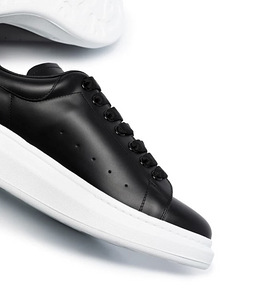 Farfetch - Alexander McQueen (3 foto / 4)