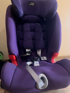 Britax Römer Advansafix III (1 фото из 8)
