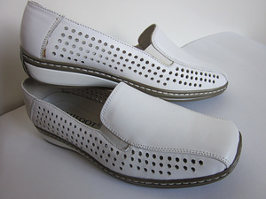 NAISTEKINGAD (р. 35, 36 RU) (1 foto / 3)