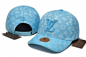 Uued nokamütsid, mütsid Armani, Hermes, LV (5 foto / 8)