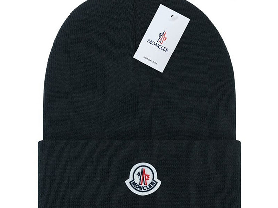 Uued mütsid, nokamütsid Armani, Moncler, Hugo Boss