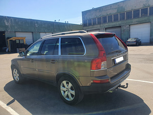 VOLVO XC90 147 kW (2 foto / 5)