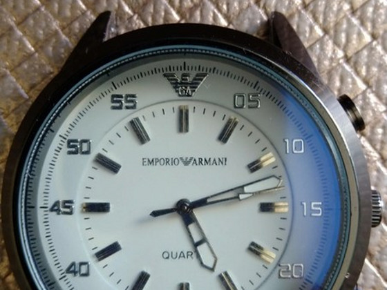 Часы EMPORIO ARMANI
