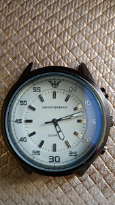 Часы EMPORIO ARMANI (1 фото из 2)