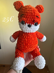 Вязаные игрушки (4 фото из 8)