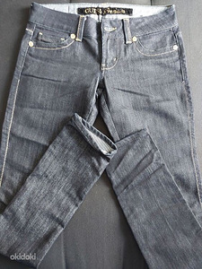 Guess premium teksad 27 (S-M) (1 foto / 2)