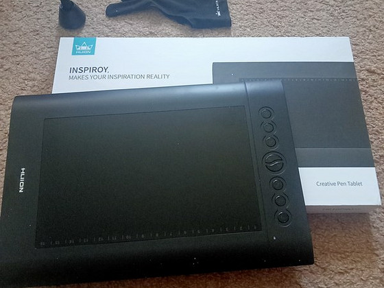 Графический планшет HUION H610