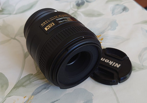 Nikkor 40mm AF-S Macro 1:2.8G DX (1 фото из 1)