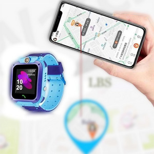 Q12 nutikad laste kellad GPS-jälgijaga Smart Kids Watch (2 foto / 6)