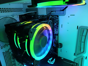 Mänguriarvuti RTX 3090 24GB/RYZEN 7 5700X/32GB DDR4/1TB NVME (2 foto / 9)