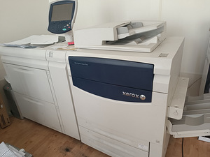 Xerox 700i (1 foto / 2)