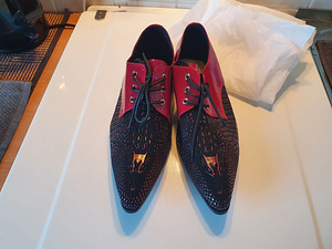 Tellimiseks uued kingad 39-40 suurus.. (1 foto / 2)