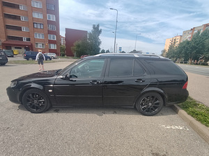 Saab 9-5 Vector (2 foto / 11)