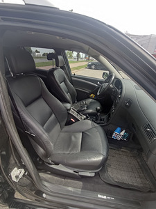 Saab 9-5 Vector (3 foto / 11)