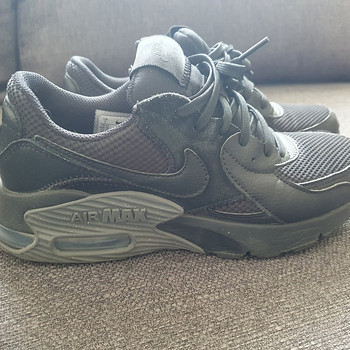 NIKE W AIR MAX EXCEE tennised s38