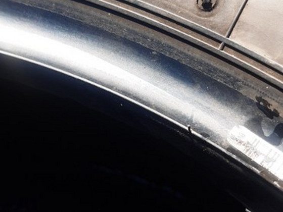 Бриджстоун 235/60R17