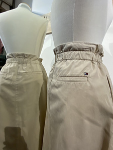 Продается женская юбка Tom Hilfiger. Размер S/M (4 фото из 7)