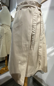 Продается женская юбка Tom Hilfiger. Размер S/M (7 фото из 7)