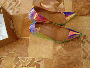 UUS Naiste kingad 40 (5 foto / 8)