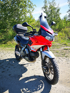 Mootorratas Cagiva Gran Canyon 900 EFI (Ducati) (2 foto / 10)