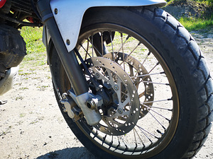 Mootorratas Cagiva Gran Canyon 900 EFI (Ducati) (4 foto / 10)