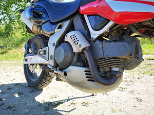 Mootorratas Cagiva Gran Canyon 900 EFI (Ducati) (5 foto / 10)