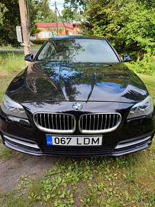 BMW F10 3.0 FL XDrive 2015 (1 foto / 10)