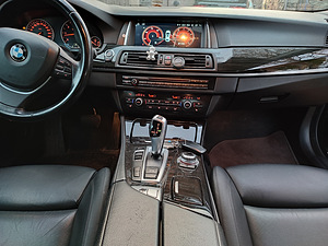BMW F10 3.0 FL XDrive 2015 (8 foto / 10)