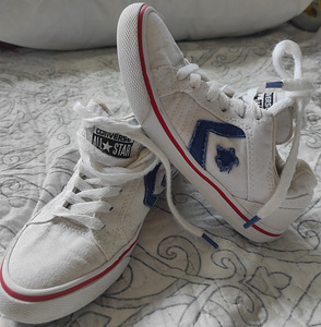 Converse (2 фото из 5)