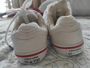 Converse (5 фото из 5)