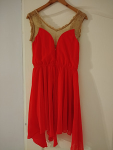 Guess платье (2 фото из 2)