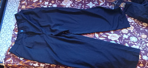 Продаю одежду (3 фото из 3)