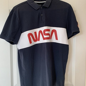 Müüa NASA polo särk!
