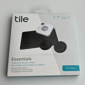 Tile Essentials 4-pack (1 Mate, 1 Slim, 2 Stickers) (1 foto / 2)