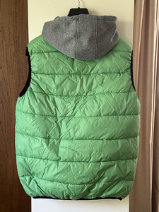 Müüa vähekasustatud soe vest,160-174 cm (2 foto / 2)