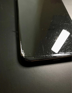 iPhone X (64 ГБ) (3 фото из 5)