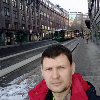 Предлагаю услуги личного водителя