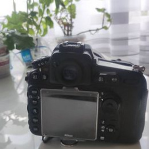 Nikon D810 (3 foto / 5)