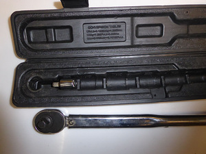 Динамометрический ключ Rawlink 1/2 40-210mm + коробка (3 фото из 5)