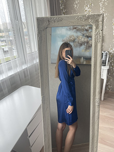 Платье (2 фото из 2)